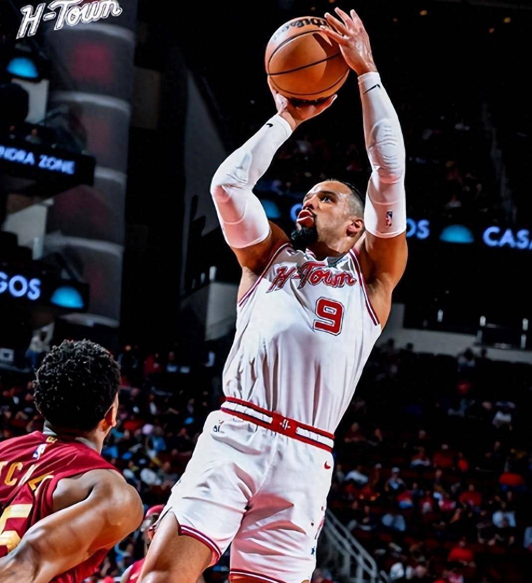 关于骑士队主帅大赞球队表现,取得主场胜利的信息 关于骑士队主帅大赞球队表现,取得主场胜利的信息