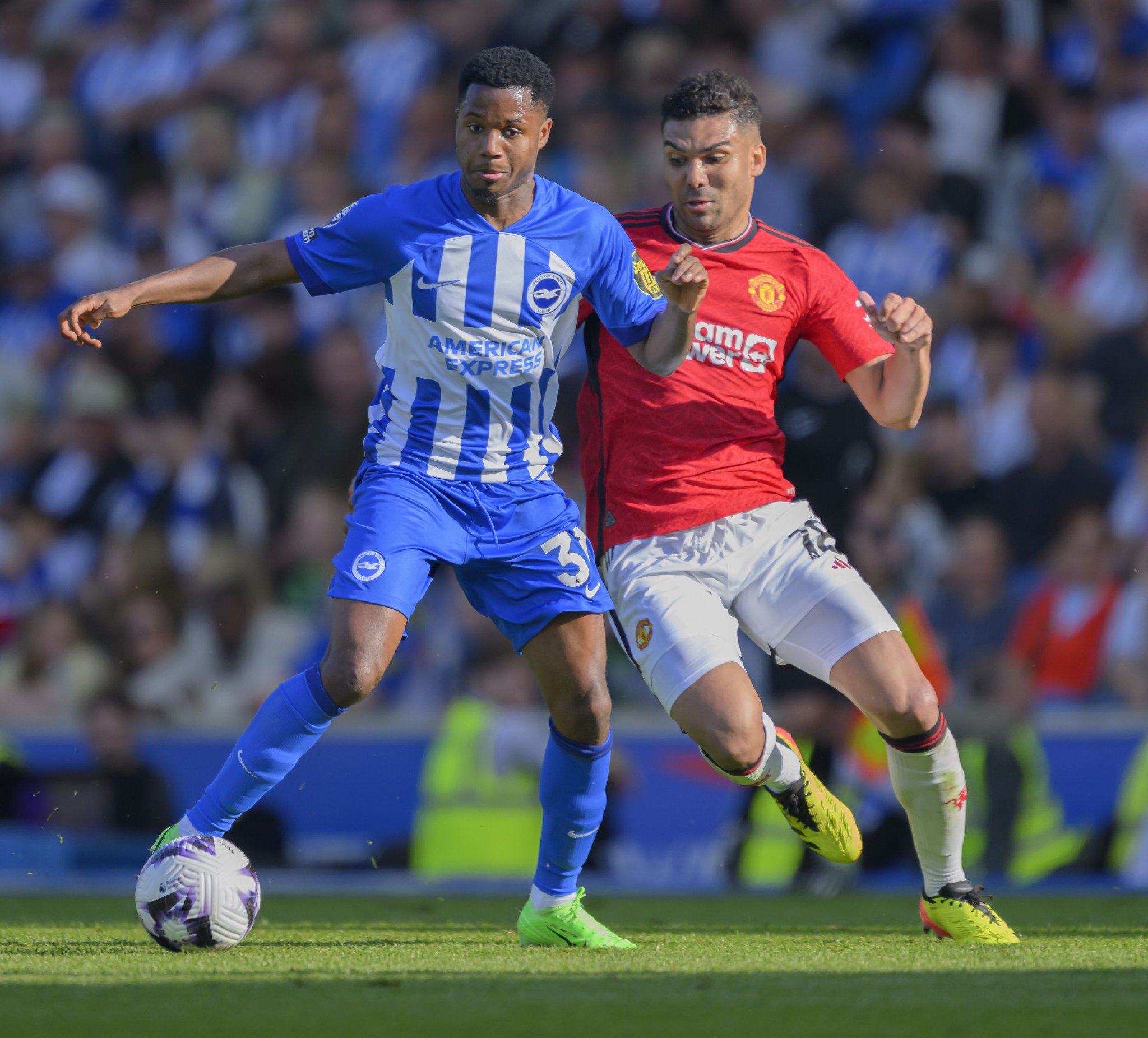 包含比利时布鲁日主场大胜英格兰曼联的词条