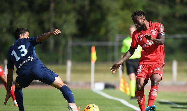 关于第戎在主场战平圣埃蒂安，保持不败势头的信息