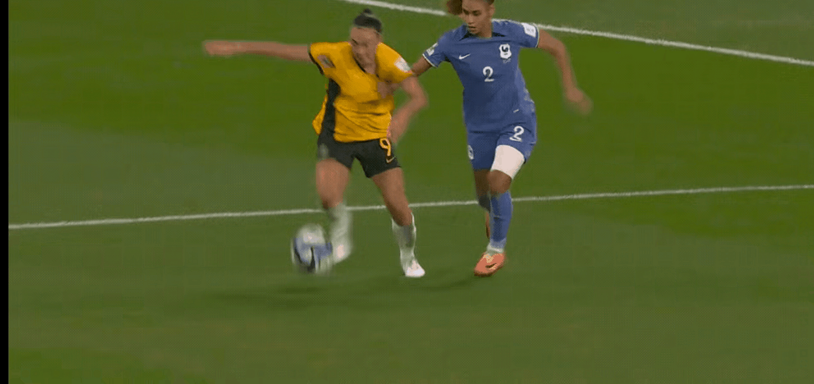 澳大利亚女足队员受伤，影响球队备战工作的简单介绍