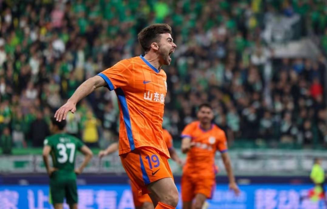 瓦朗谢纳客场惨败，遭遇连败