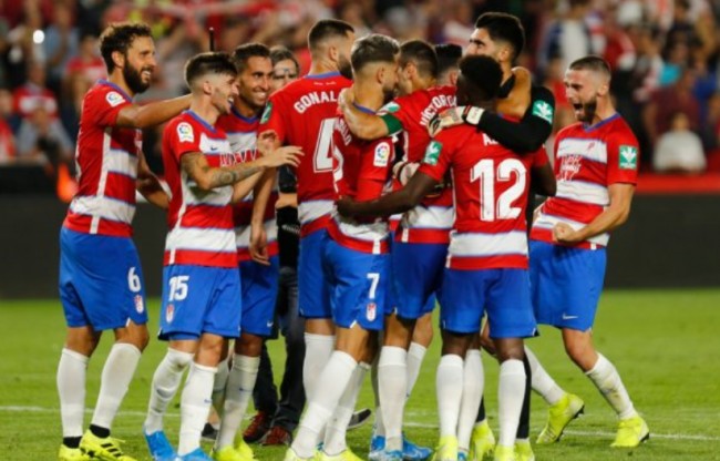 格拉纳达主场大胜，稳固中游位置的简单介绍