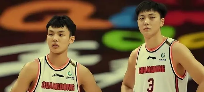 管理好球队阵容，如何决定比赛胜负的局面