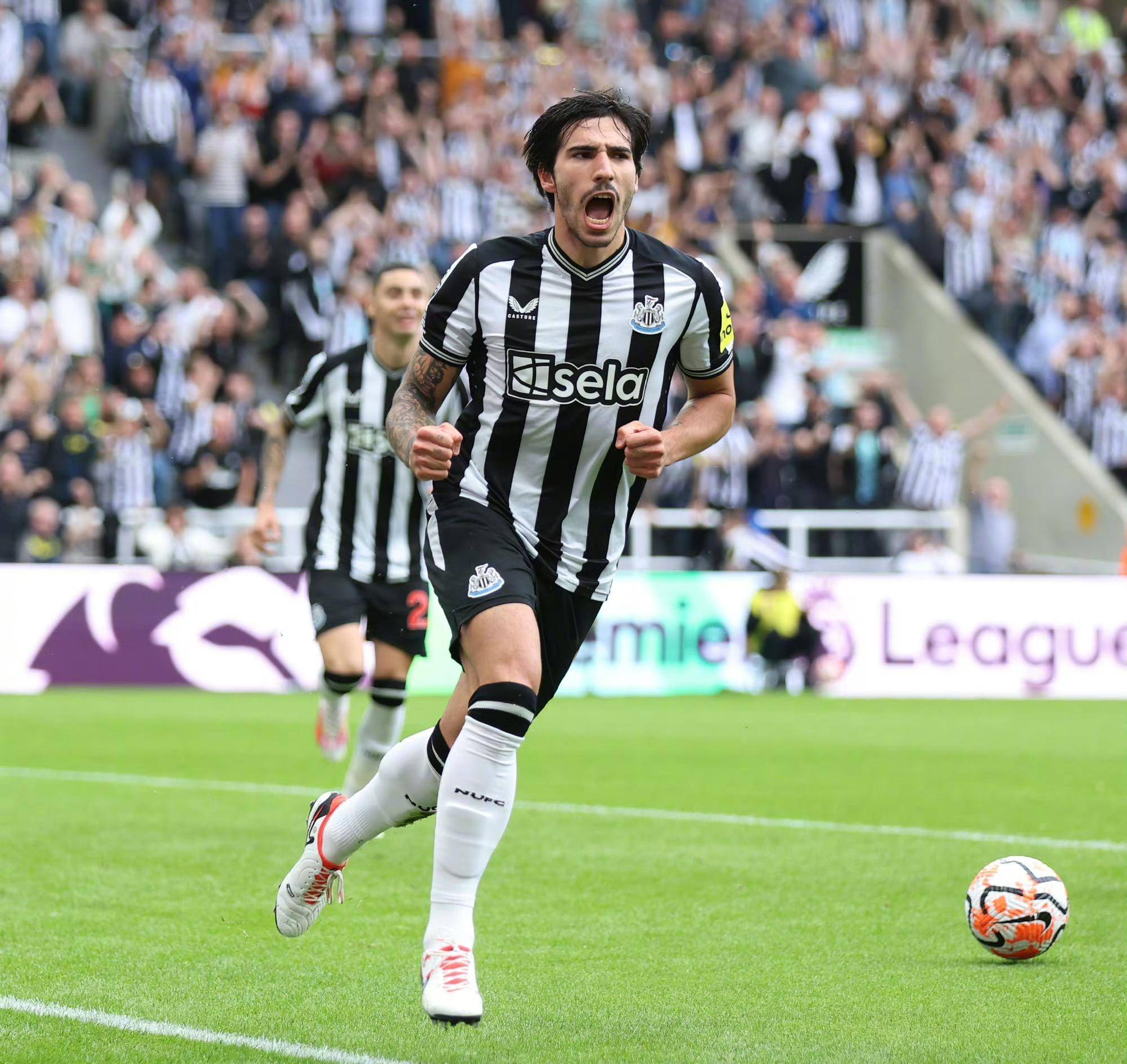 意甲劲旅赛季首败，AC米兰客场苦败