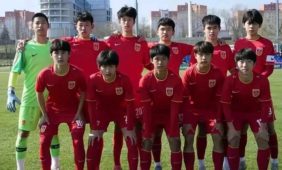 墨西哥女足击败喀麦隆，迎来一场胜利