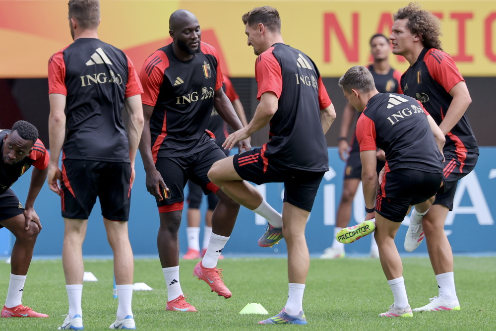 包含比利时大胜卢卡库建功丹麦主场告捷的词条 包含比利时大胜卢卡库建功丹麦主场告捷的词条