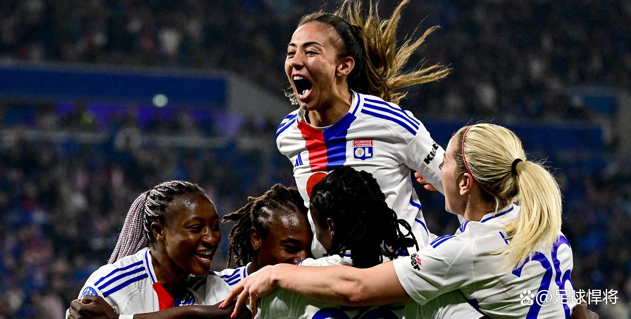 欧洲女足冠军争夺赛拉开帷幕，法国豪取开门红的简单介绍