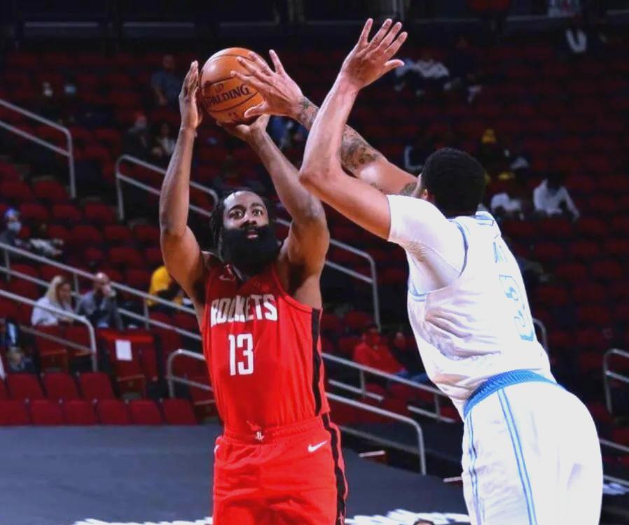 火箭主场不敌湖人，遭遇一场失利