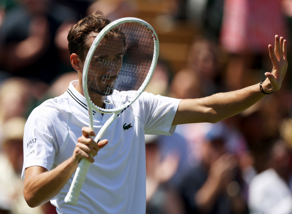 关于戴维斯杯鏖战温网,梅德韦杰夫关键制胜的信息 关于戴维斯杯鏖战温网,梅德韦杰夫关键制胜的信息